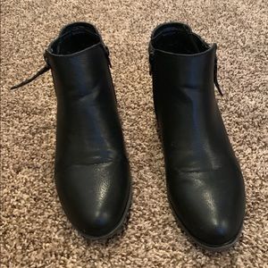 Madden Girl black booties